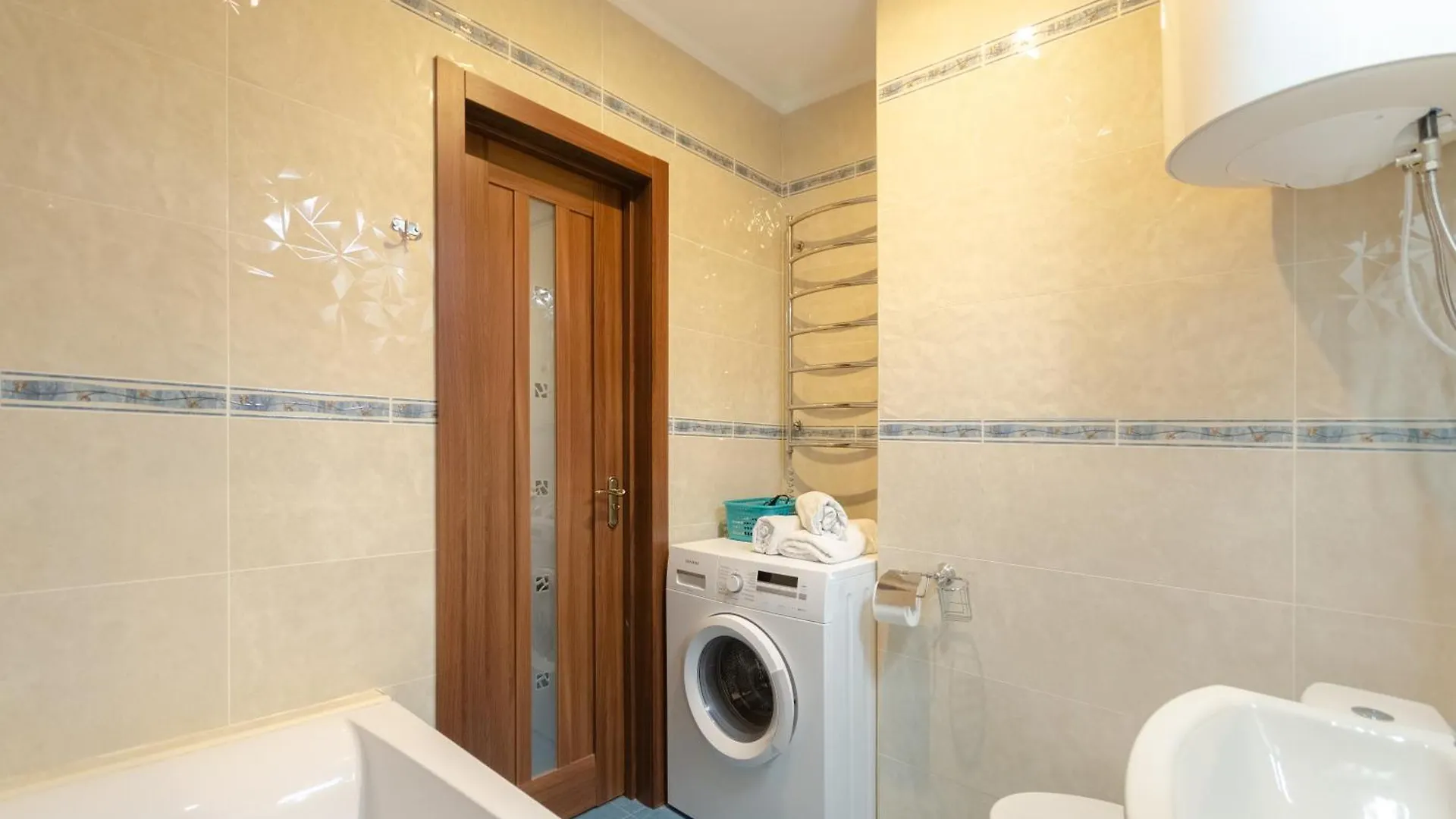 شقة 84 13 Неflat كييف