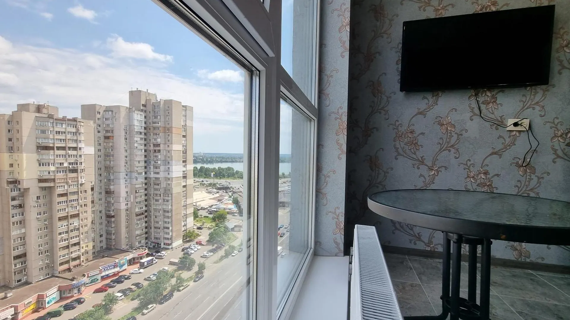 Fantastic View, Поруч З Метро! Apartment Kyiv 0*,